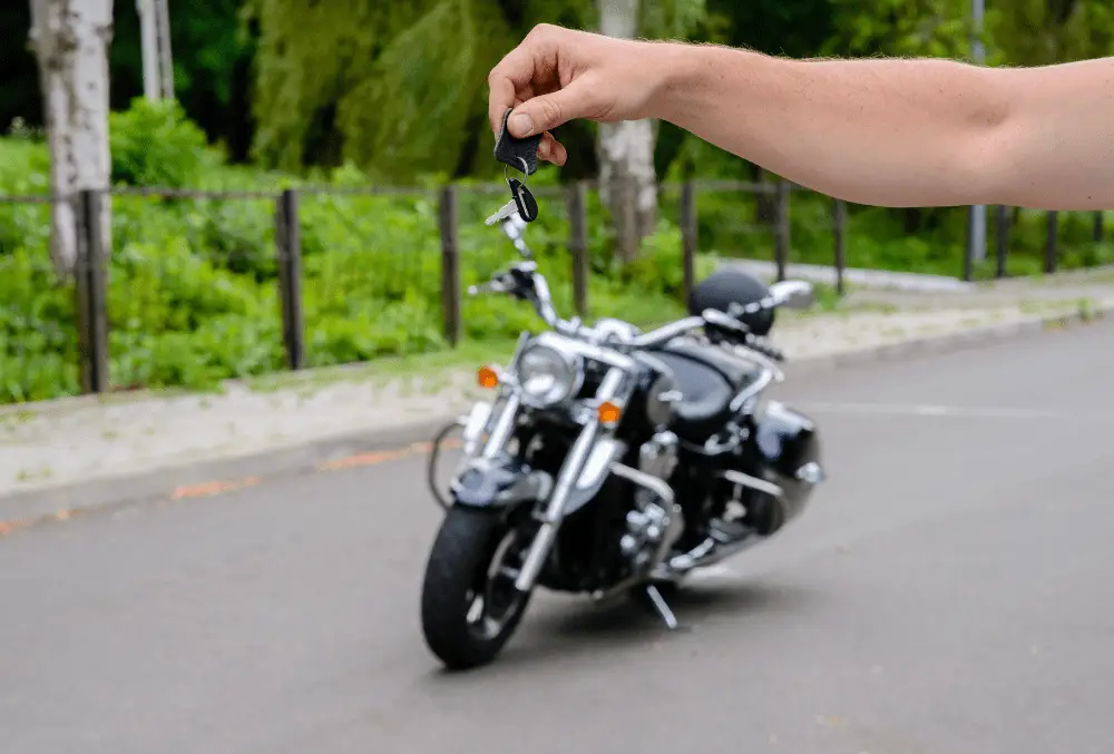 Lost your car or motorcycle keys in Orlando? Don't panic! Our expert team is here to save the day. Trust us to provide hassle-free and affordable key replacement services. Get back on the road in no time! #CarKeyReplacement #MotorcycleKeyReplacement #Orlando